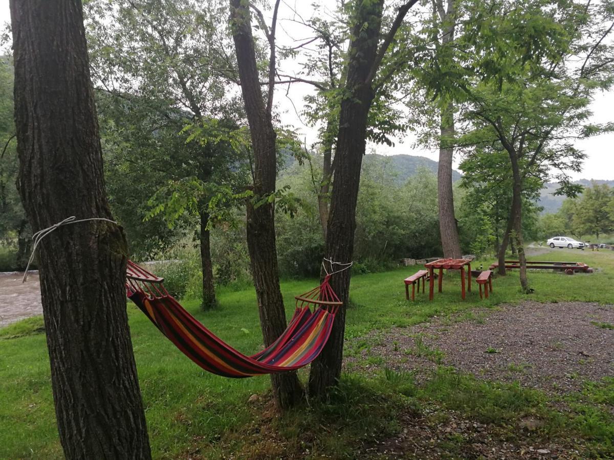 Villa Casute Zavoi Bulz Esterno foto