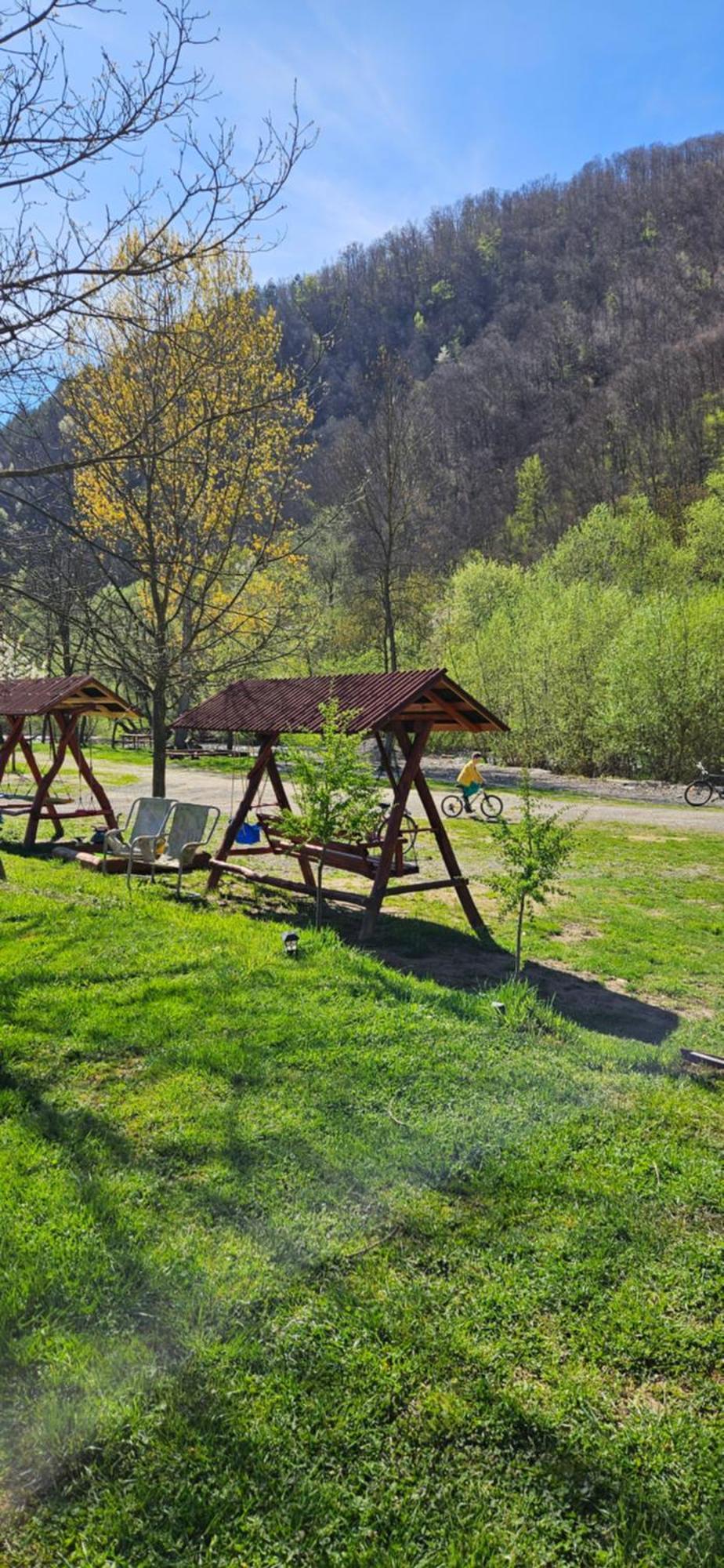 Villa Casute Zavoi Bulz Esterno foto